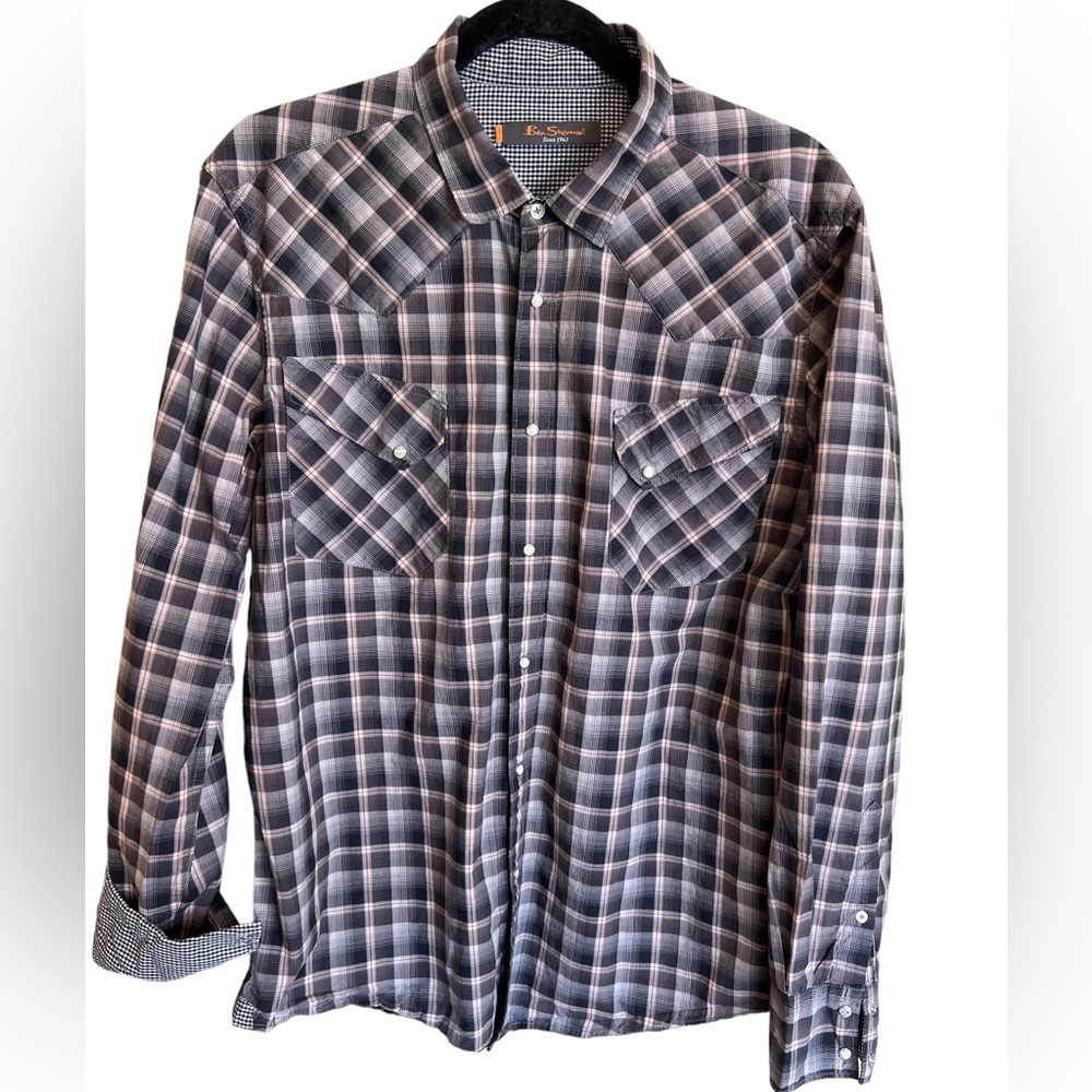 Plaid Button-Up Men's Shirt